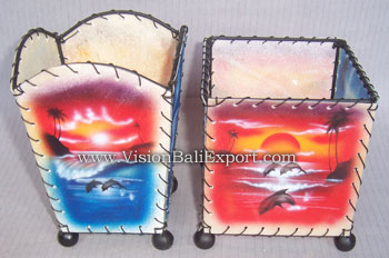 airbrush on candle box