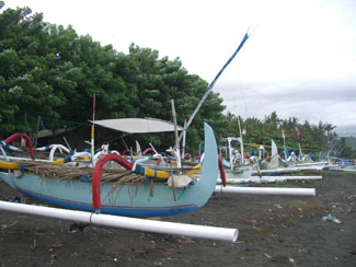 arrange photos of fishing boat